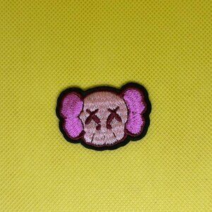 KAWS embroidery iron on patch Hype beast SNEAKERHEAD Uniqlo